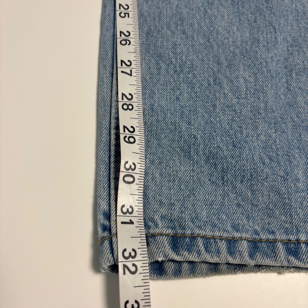 Levis 505 Regular Fit Jeans Mens 34x32 Light Wash Blue Straight Leg Denim - Picture 10 of 11